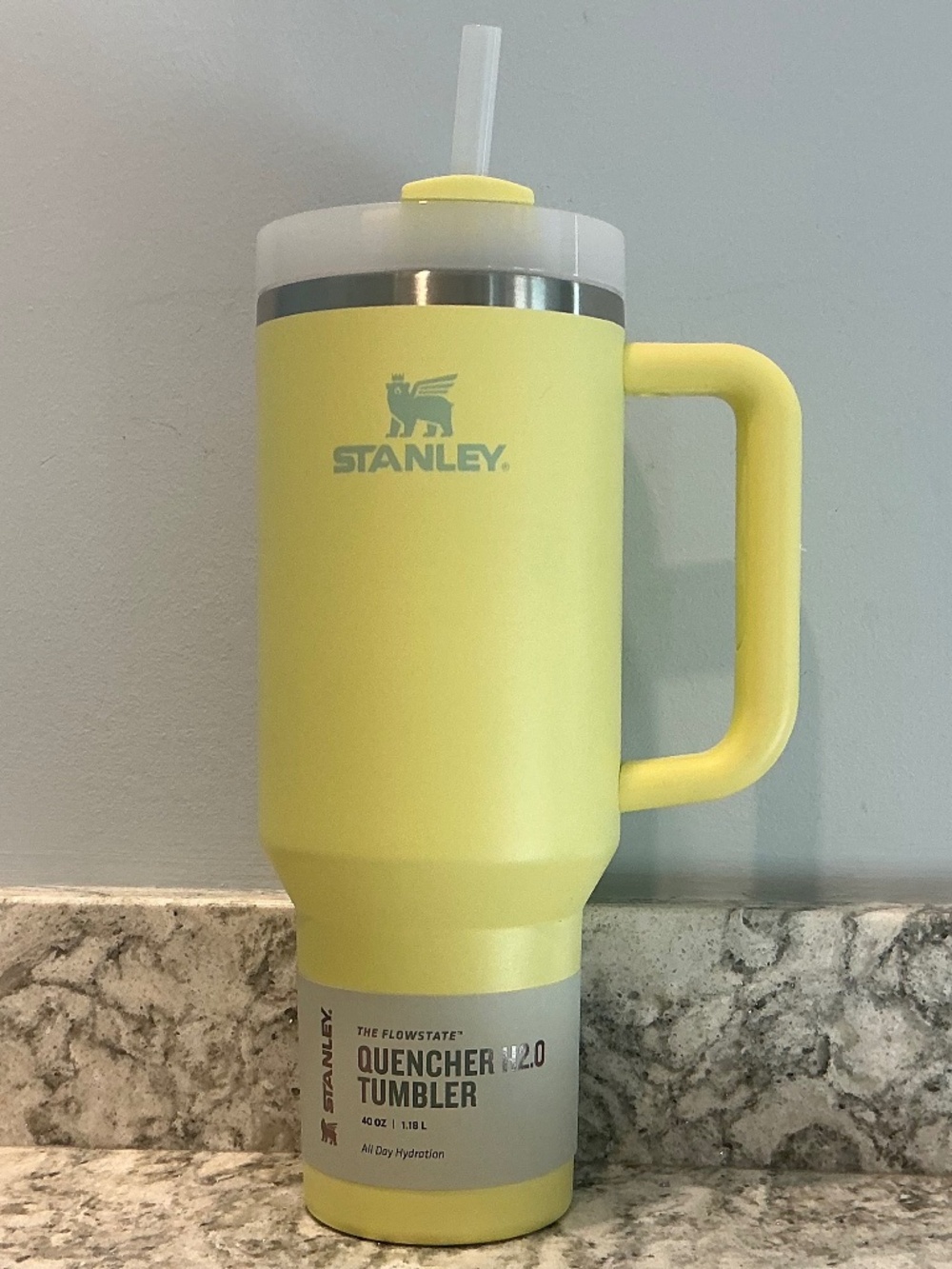 NWT Stanley 40oz Stainless Steel Quencher H2.O Citron Pomelo Tumbler
